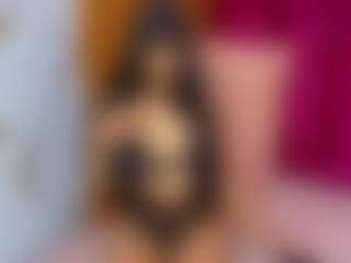 Show en direct avec Emily - Tease Asian sur Camsoda