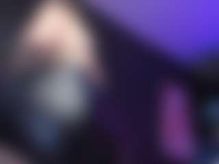 EmilyJhonsonn's Live Sex Cam Show