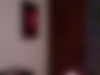 Live cam show with EmilyJhonsonn - Normal on Camsoda