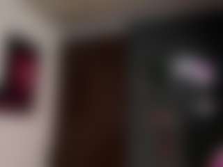 EmilyJhonsonn's Live Sex Cam Show