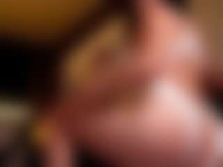 Live cam show with EmilyJhonsonn - Orgasm on camwithhim.com
