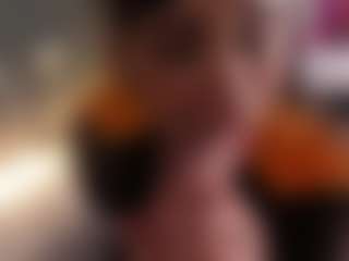 Live cam show with EmilyJhonsonn - Normal on SinfulBabes