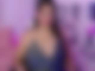 Live cam show with Isabella taylor - Black on TeamSkeetLive