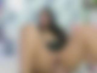Live cam show with Isabella taylor - Oil on Gym Cam Girls