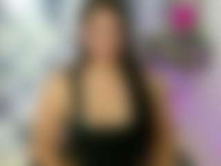 Live cam show with Isabella taylor - Brown Hair MILF on Camsoda