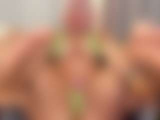 Your Asian porn kitty's Live Sex Cam Show