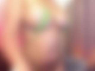 Your Asian porn kitty's Live Sex Cam Show
