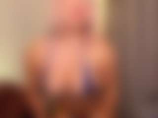 Your Asian porn kitty's Live Sex Cam Show
