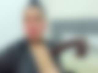 Angie Will MILF webcam performer live streaming