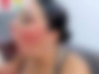 Live cam show with Angie Will - Latina MILF on TeamSkeetLive | colombia