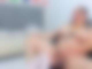 Live cam show with Angie Will - Mature on Mixed Magazine Live