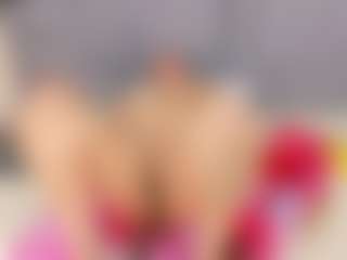 Live cam show with Angie Will - Handjob on intimatelivegirls.com