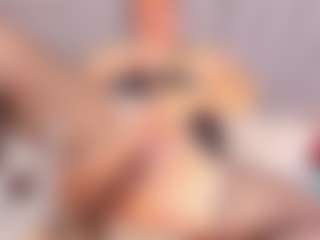 Live cam show with Angie Will - Smoking on fuck-show.com