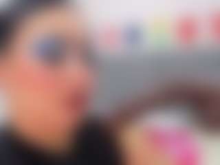 Live cam show with Angie Will - Facial on Camsoda