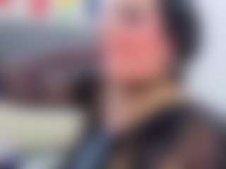 Live cam show with Angie Will - Gamer Mature on AdultVida.com