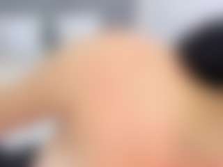 Live cam show with Angie Will - Sucking on iamadamtest123.com