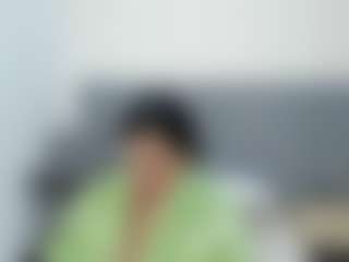 Live cam show with Angie Will - Brown Eyes Mature on Camsoda
