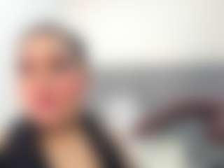 Live cam show with Angie Will - Public Mature on Camsoda
