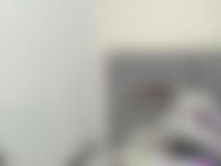 Live cam show with Angie Will - Shaved Pussy Mature on Hubzter Live