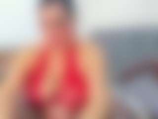 Live cam show with Angie Will - Facial on liverealitysex.com