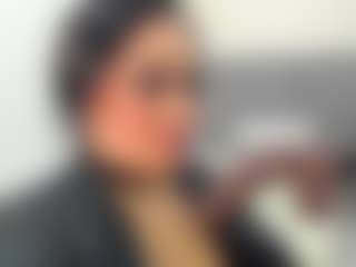 Live cam show with Angie Will - Moaning on liverealitysex.com