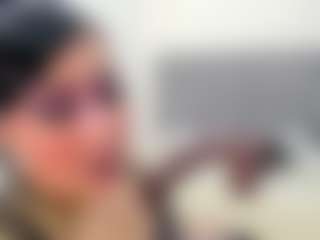 Live cam show with Angie Will - Latina Mature on Camsoda.co | colombia