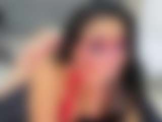 Live cam show with Angie Will - Shaved Pussy Mature on SpunkLive