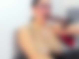 Angie Will MILF webcam performer live streaming