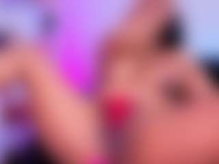 Live cam show with louisenails - Abs on SinfulBabes