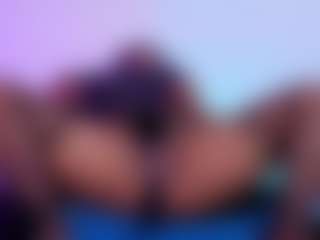 Live cam show with louisenails - Ebony on galaxygirlnitro.com | colombia