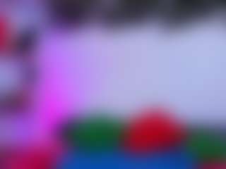 Live cam show with louisenails - Amateur on AdultVida.com