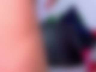 Live cam show with louisenails - Middle Aged on alttransgirls