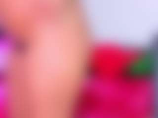 louisenails's Live Sex Cam Show