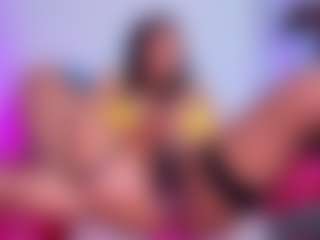 louisenails's Live Sex Cam Show