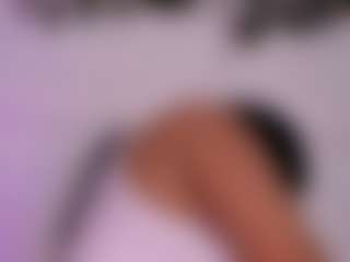 louisenails's Live Sex Cam Show