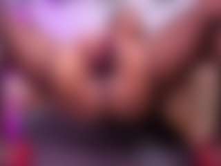 Live cam show with louisenails - Joi on SmokeAndPoke