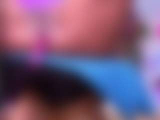 Live cam show with louisenails - Mature on xxxlivecams.org