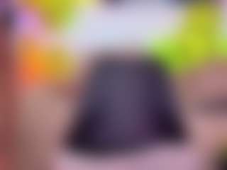 louisenails's Live Sex Cam Show