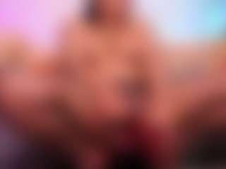 Live cam show with louisenails - Ebony Shaved Pussy on Free Soda