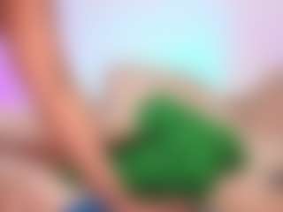 louisenails's Live Sex Cam Show