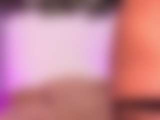 Live cam show with louisenails - Public Mature on Livezox
