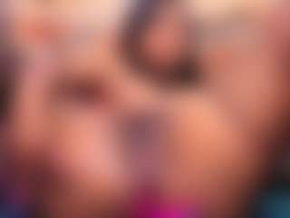 louisenails's Live Sex Cam Show