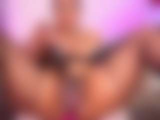 Live cam show with louisenails - Public Latina on Milfs Live | colombia