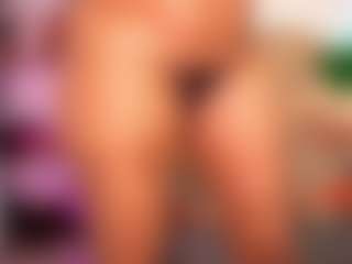 louisenails's Live Sex Cam Show