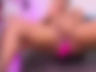 Live cam show with louisenails - Bedroom Black on fapnchat