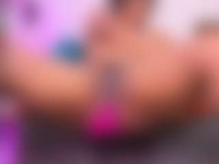 Live cam show with louisenails - Bedroom Ebony on Uber Horny