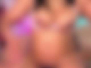 louisenails's Live Sex Cam Show