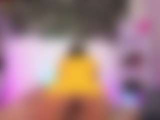 louisenails's Live Sex Cam Show