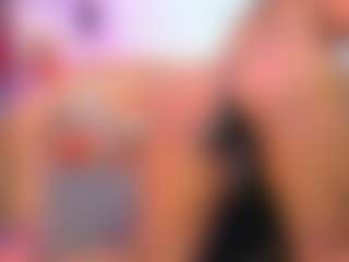 louisenails's Live Sex Cam Show