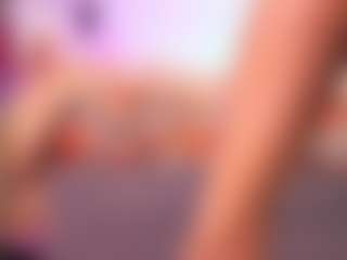 louisenails's Live Sex Cam Show